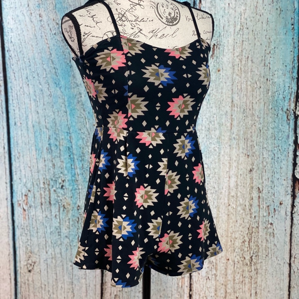 Forever 21 Aztec Romper Heart Cutout Back Spaghetti Strap Boho Y2K Black Small - Picture 3 of 12